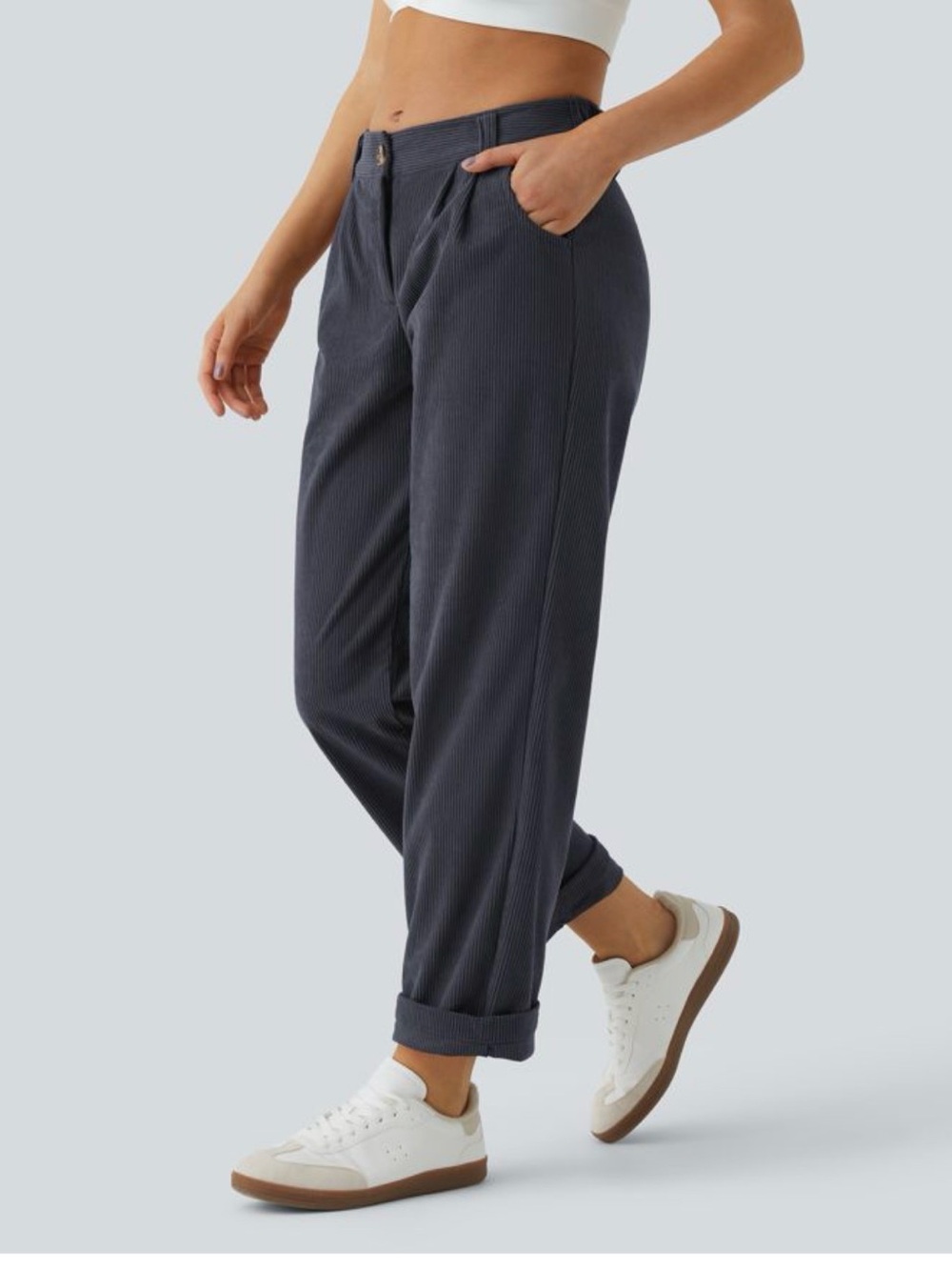 Halara Casual Corduroy Pants
Size Medium